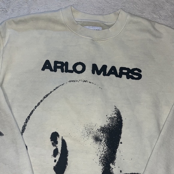 Discontinued ARLO MARS untethered crewneck - Picture 5 of 12